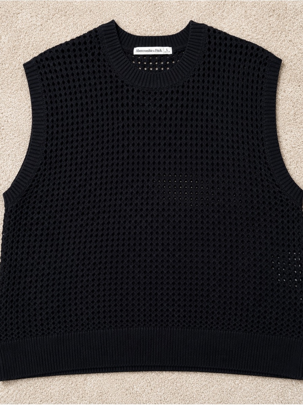 Abercrombie & Fitch Black Open-Knit Crewneck Sweater Vest